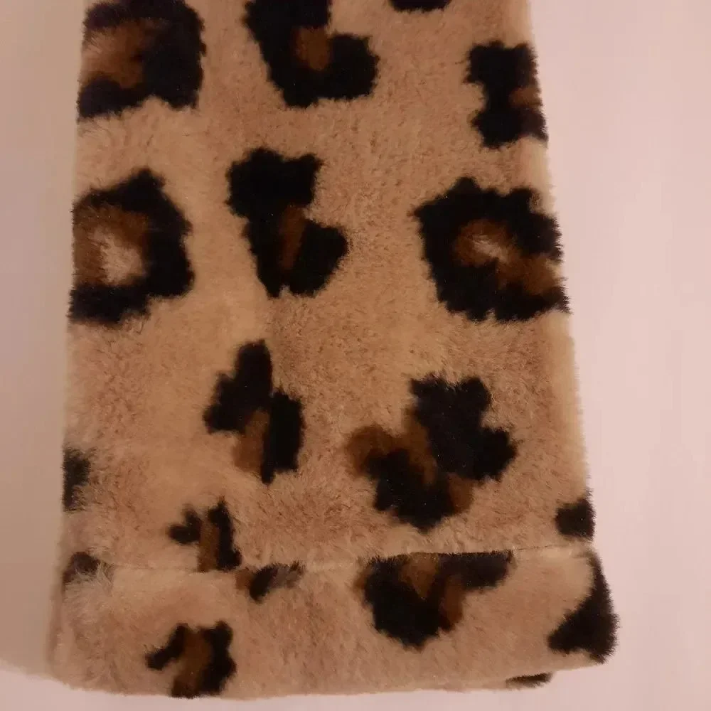 For the Love Gift Boutique Leopard Infinity Scarf Neckwarmer Faux fur leopard